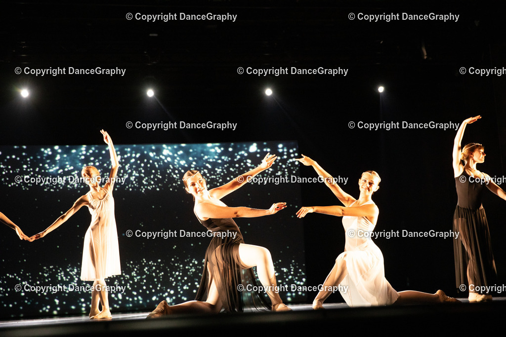 GPHY4154 | DanceGraphy - Realisiert mit Pictrs.com