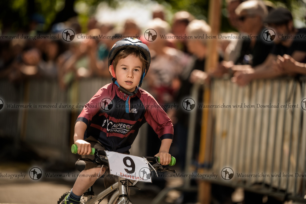 Eierlesen 2026 | Sie wurden bei einem Event oder Sportanlass fotografiert? Hier finden sie ihre Bilder! - Realisiert mit Pictrs.com