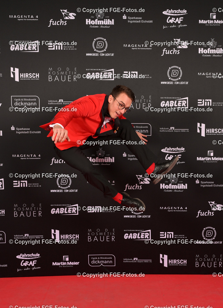 20240114-fge-fotos-0468 | Eröffnungsball der FGE am 14.01.2024 im Alten Stadttheater in Eichstätt. - Realisiert mit Pictrs.com