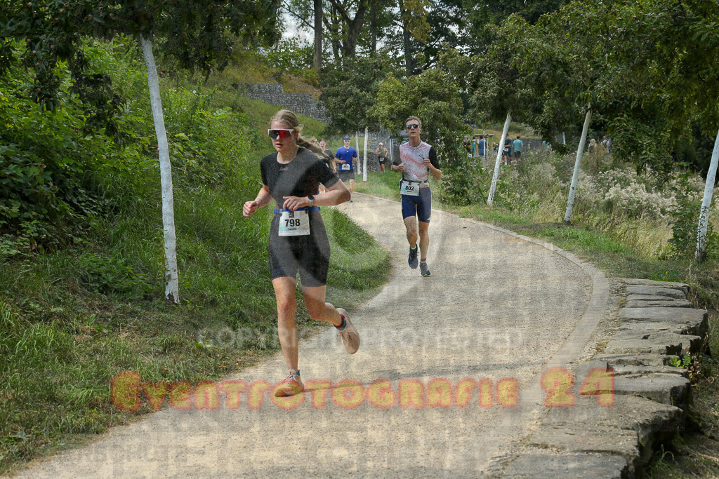 250824_1502_EX1_8336 | Sportfotografie im Rhein-Sieg Kreis, Köln, Bonn, NRW, Rheinland Pfalz, Hessen, etc. Unser Tätigkeitsfeld umfasst den Laufsport vom Volkslauf über den Marathon, Duathlon, Triathon bis zum Ultralauf wie Kölnpfad Ultra oder Schindertrail.