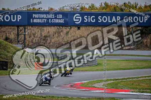 pubi8342 | Professionelle Fotos von Sportveranstaltungen, aber auch Hochzeiten und anderen Events. - Realisiert mit Pictrs.com