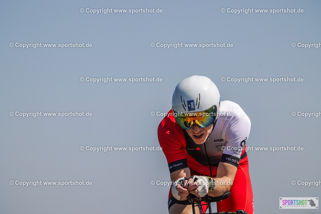 368A2945 | Neusiedlersee Radmarathon 2026@sportshot_your_pictrs #yourpictures#roadtowm2029 #nrm #neusiedlerseeradmarathon #neusiedlersee #neusiedlerseetourismus #burgenland #mörbisch #nrm26 #burgenlandtourismus #voglundco #poweredbyburgenlandtourismus #radsport #rad #marathon #ucigranfondo #visitburgenland #ucigranfondoworldseries