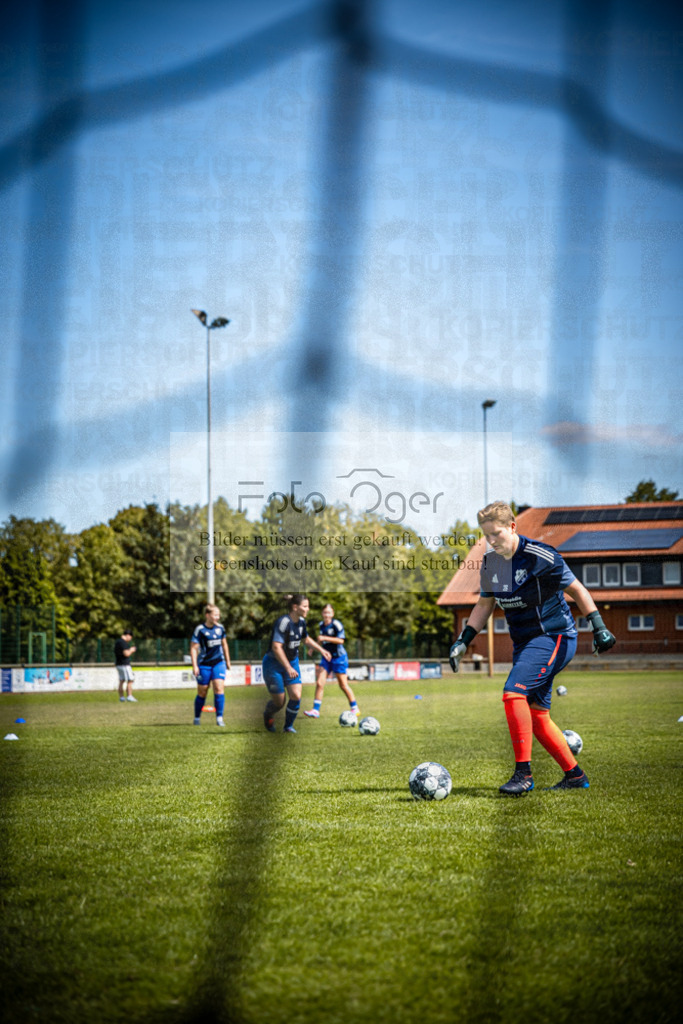 SG Bohmte/Ostercappeln/Schwagstorf - SV Harderberg - Frauen Bezirkpokal | Frauen Bezirkpokal · 1. Damen - 1. Damen · Sportplatz - Realisiert mit Pictrs.com