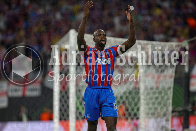 27.05.2026, EUR, Fussball, Herren, Conference League Finale, Saison 2025/2026, Crytsal Palace F.C. - Rayo Vallecano de Madrid | Jean-Philippe Mateta (Crystal Palace, 14) gestikuliert, Gestik und Mimik