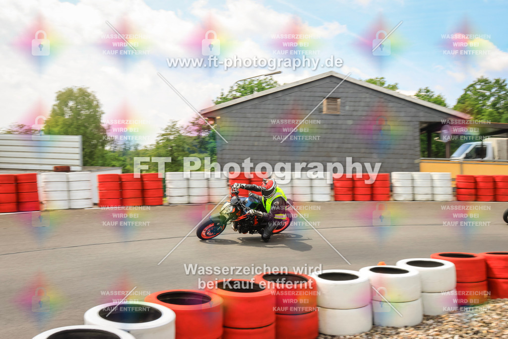 _DSK2804 | Hier findet Ihr Bilder von Touristenfahrten auf der Nürburgring Nordschleife oder von anderen Veranstaltungen die ich besucht habe. Viel Spass beim Durch Schauen 