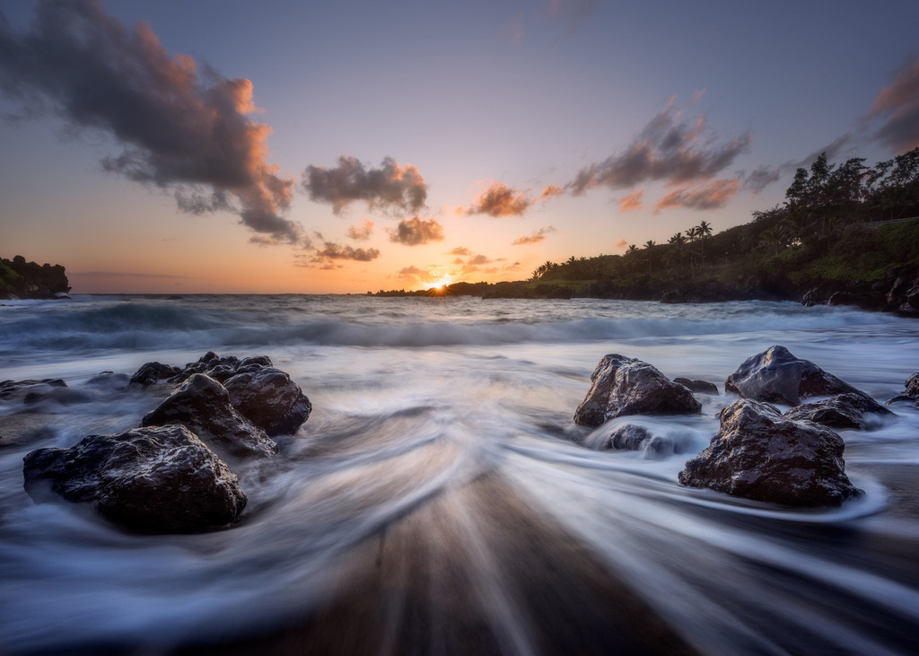 Sunrise Stones | tobiasneyer - Realisiert mit Pictrs.com