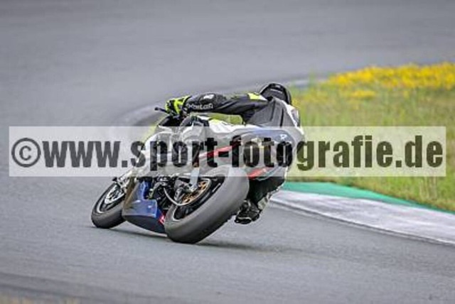 spof3029 | Professionelle Fotos von Sportveranstaltungen, aber auch Hochzeiten und anderen Events. - Realisiert mit Pictrs.com