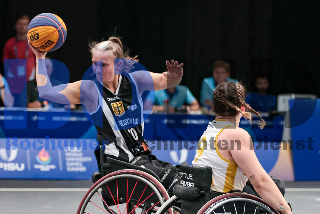 SES_RRG3x320250720-160 | bond - Realisiert mit Pictrs.com