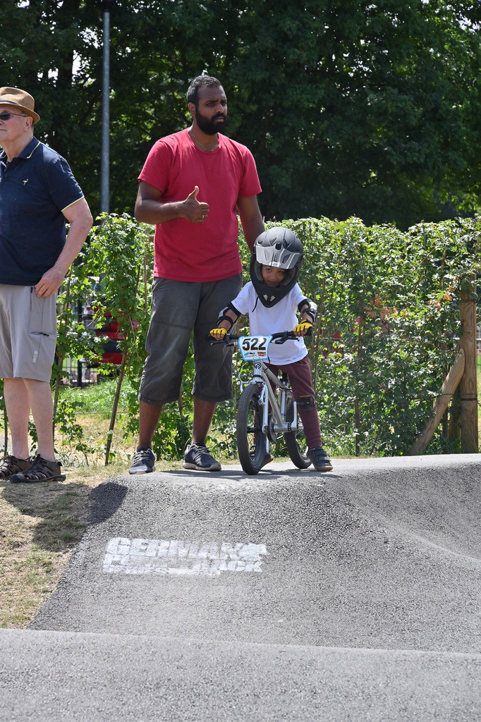 DSC_7007-cam-florian | German Pumptrack Series - Realisiert mit Pictrs.com