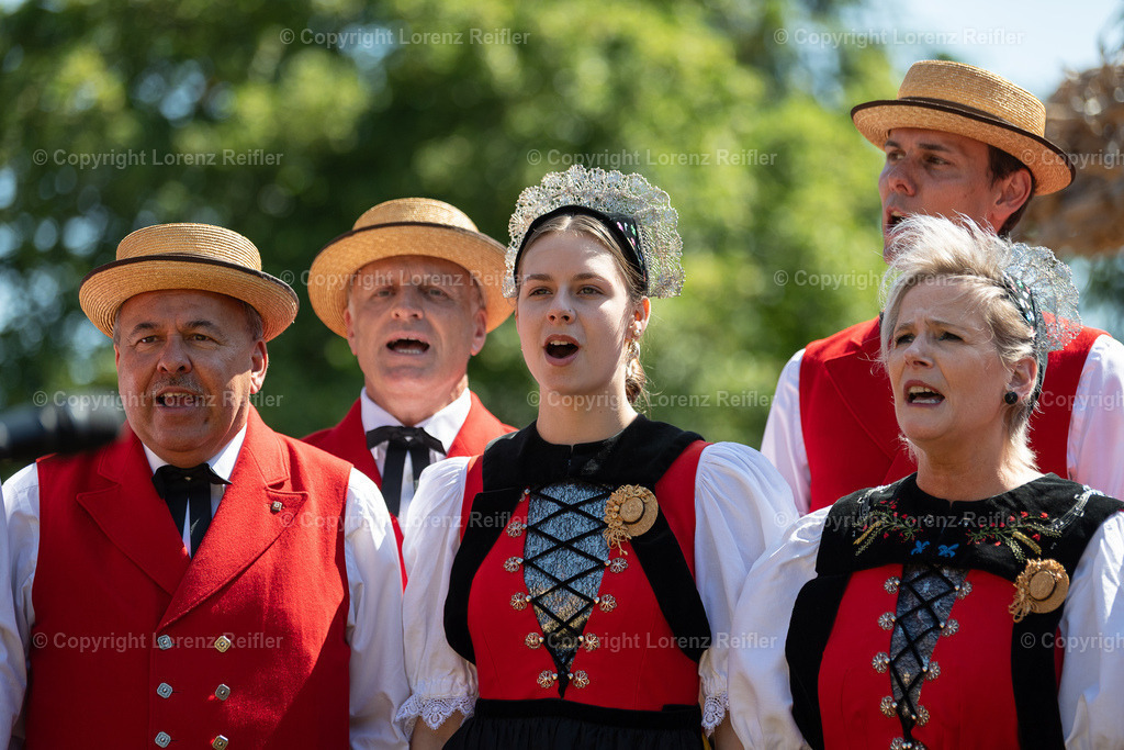 Schwingen -  Schwarzseeschwinget 2025 | Schwarzsee, 22.6.25, Schwingen - Schwarzseeschwinget.