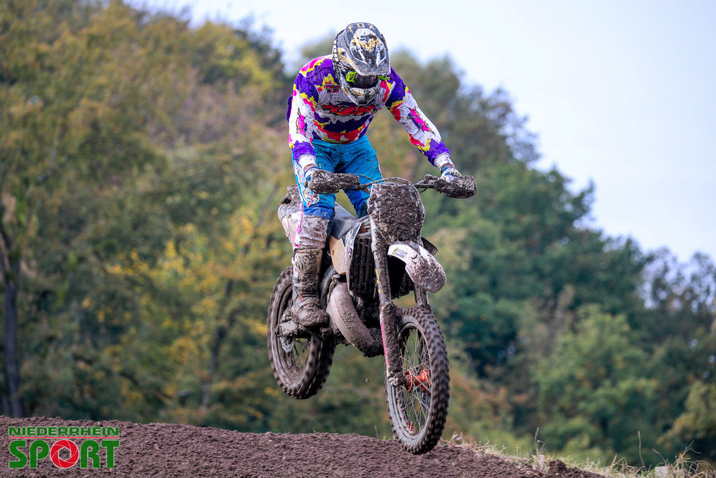 OpenTrack2024_Sonntag_Hobbyfahrer_108 | Bildergalerie von Sport-Ereignissen aber auch von weiteren spannenden Dingen - nicht nur vom Niederrhein. In Anlehnung an den bekannten Spruch von Hanns Dieter Hüsch heißt das Motto: "Niederrhein ist überall".  - Realisiert mit Pictrs.com