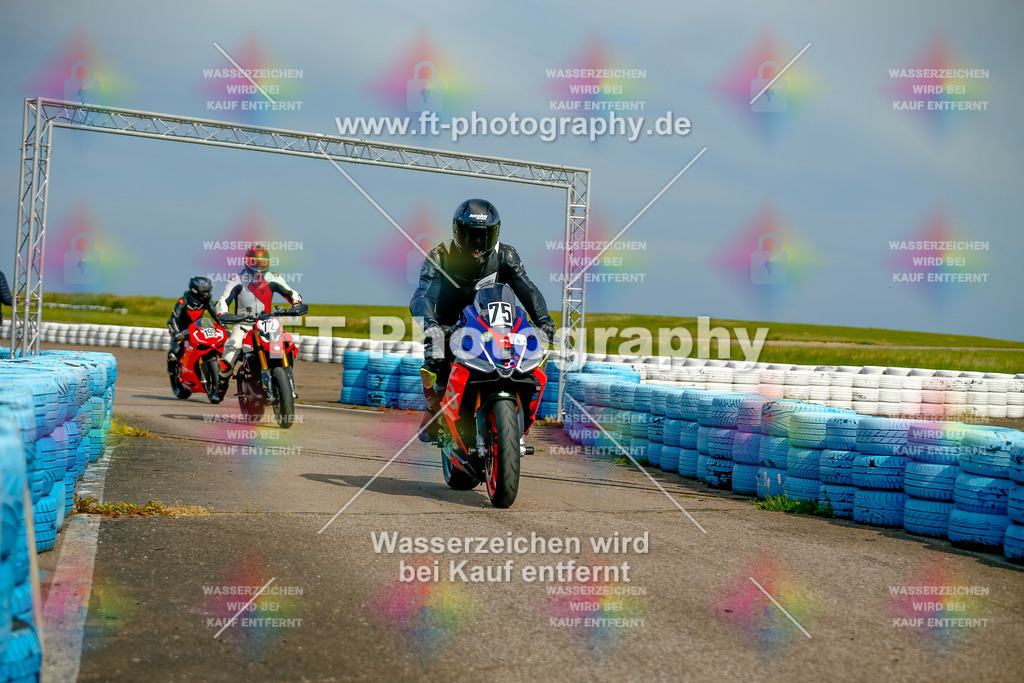 _MOT0848 | Hier findet Ihr Bilder von Touristenfahrten auf der Nürburgring Nordschleife oder von anderen Veranstaltungen die ich besucht habe. Viel Spass beim Durch Schauen 