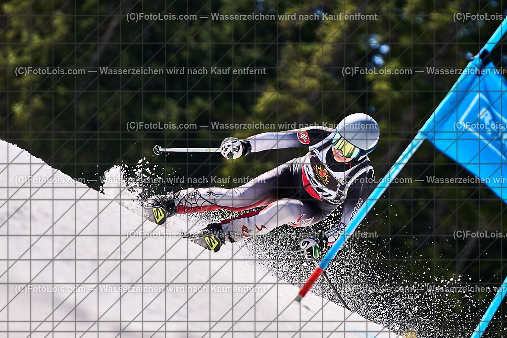 ALP1331_Reiteralm_MASTERS-LM_RTL_Kircher Herbert | (C)FotoLois.com, Alois Spandl. Steirische MASTERS-Landesmeisterschaften Ski alpin mit Wien und Salzburg, Reiteralm, Sa 13. April 2024.