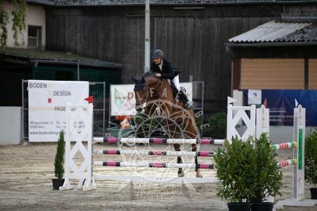 2B4A1860 | pixelfaenger - Realisiert mit Pictrs.com