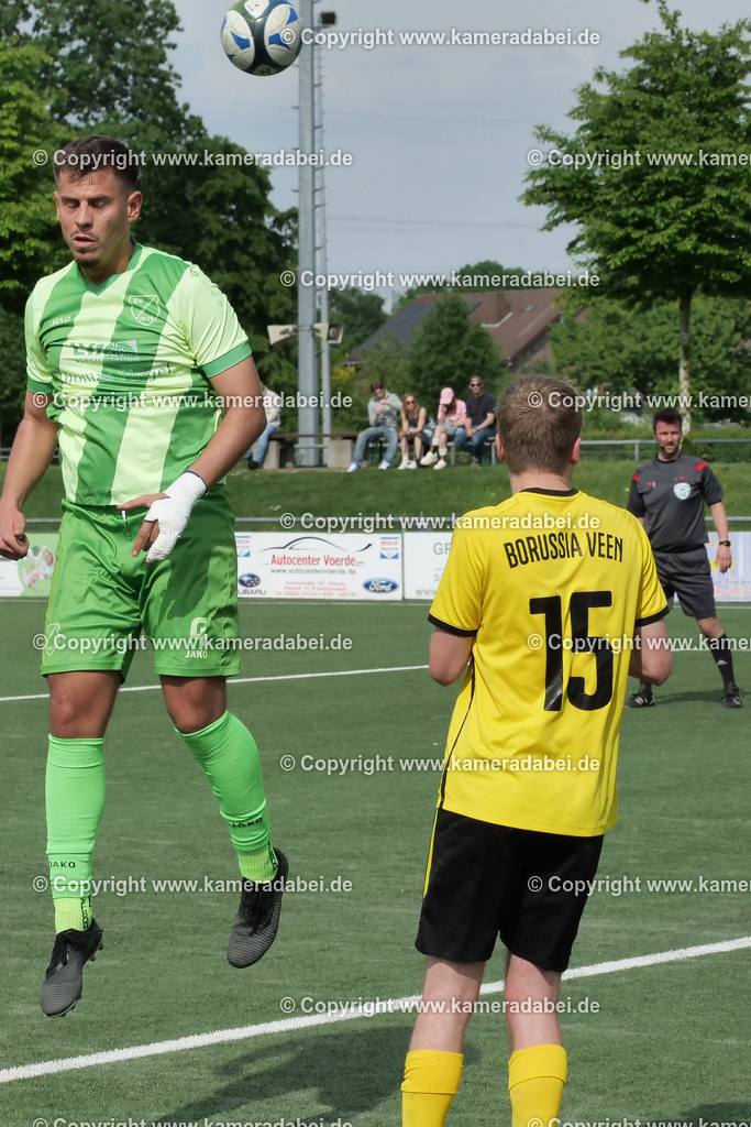 Fußball : Bezirksliga : SV 08/29 Friedrichsfeld - Borusia Veen am 10.05.2026 in Voerde Friedrichsfeld | Fußball : Bezirksliga : SV 08/29 Friedrichsfeld - Borusia Veen am 10.05.2026 in Voerde Friedrichsfeld - Realisiert mit Pictrs.com