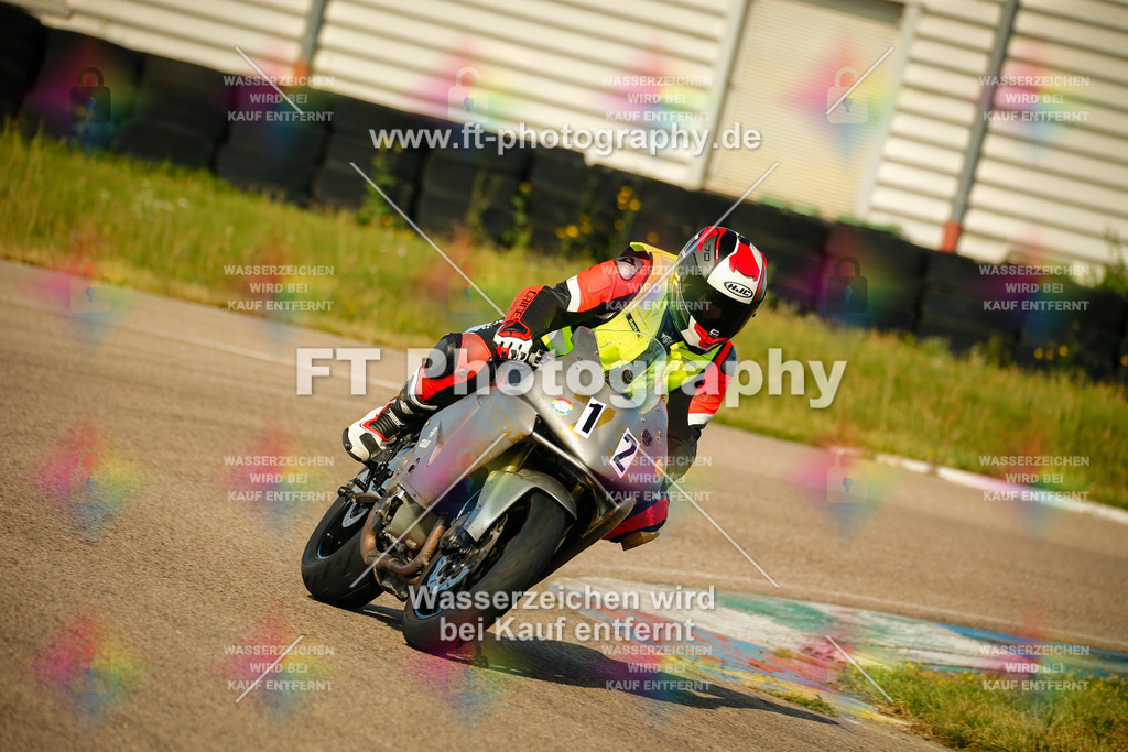 _MOT5545 | Hier findet Ihr Bilder von Touristenfahrten auf der Nürburgring Nordschleife oder von anderen Veranstaltungen die ich besucht habe. Viel Spass beim Durch Schauen 