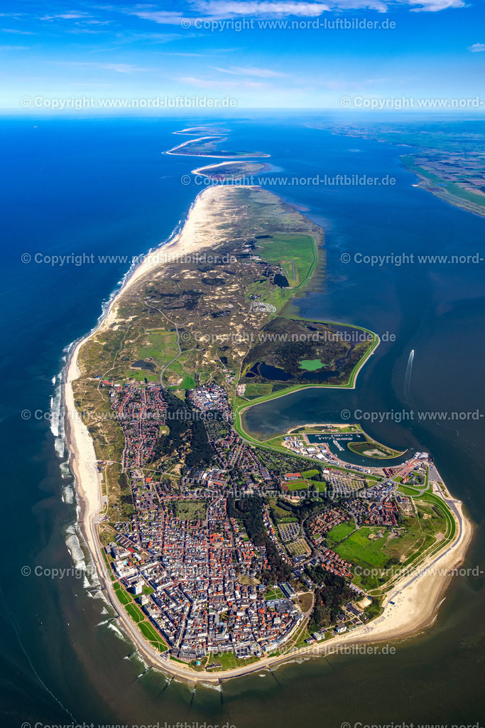 Norderney_ELS_7252050923 | NORDERNEY 05.09.2023 Küstenbereich der der Nordsee - Insel in Norderney im Bundesland Niedersachsen, Deutschland. Weiterführende Informationen bei: Staatsbad Norderney GmbH. // Coastal area of North Sea - Island in Norderney in the state Lower Saxony, Germany. Further information at: Staatsbad Norderney GmbH. Foto: Martin Elsen