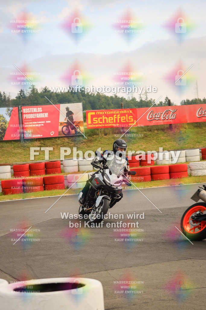 _DSK1945 | Hier findet Ihr Bilder von Touristenfahrten auf der Nürburgring Nordschleife oder von anderen Veranstaltungen die ich besucht habe. Viel Spass beim Durch Schauen 