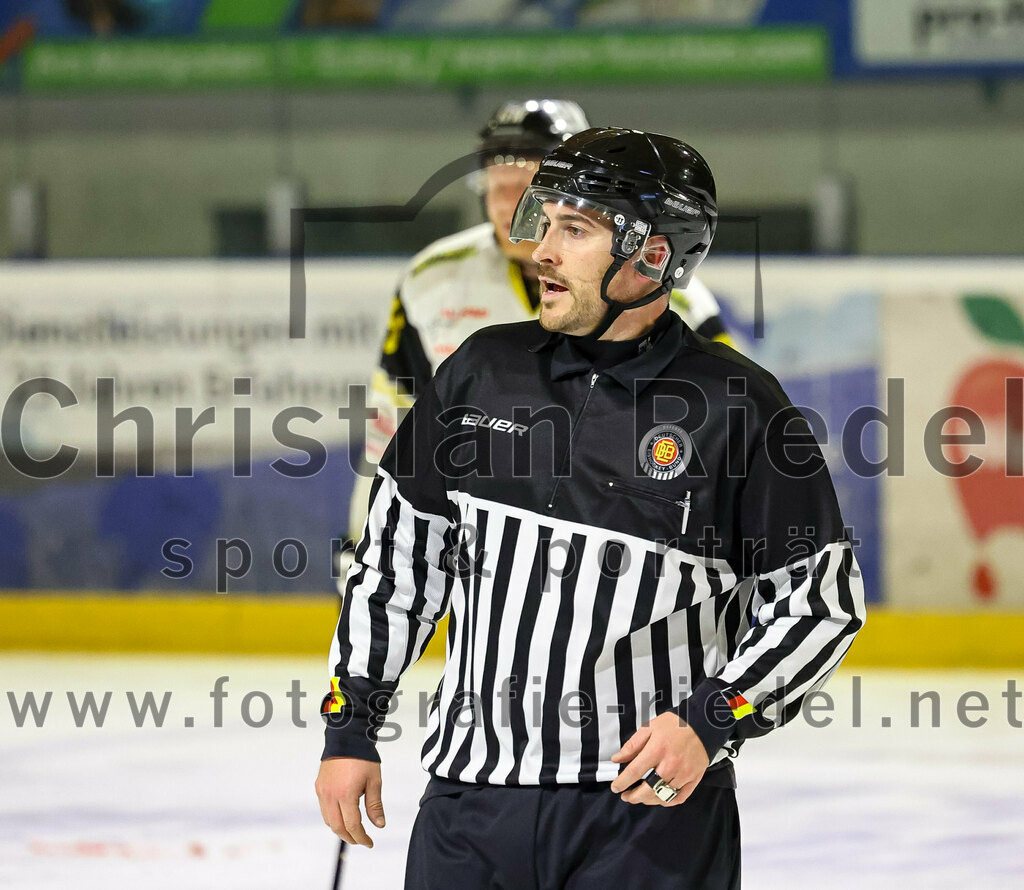 2022-12-23_135_TSV_Erding_gegen_EA_Schongau | Erding, Deutschland, 23.12.2022:
Eishockey, Bayernliga 2022 / 2023, 22. Spieltag, TSV Erding gegen EA Schongau, Endergebnis: 

Foto: Christian Riedel / fotografie-riedel.net
