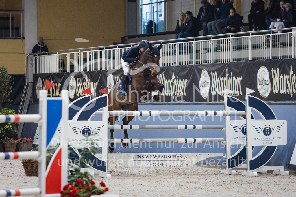 230212_Warstein_GP-522 | Deine schönsten Turniermomente als professionelle Fotos! Entdecke hochwertige Pferdesport-Fotografie im Online-Shop. Jetzt Fotos finden & bestellen!