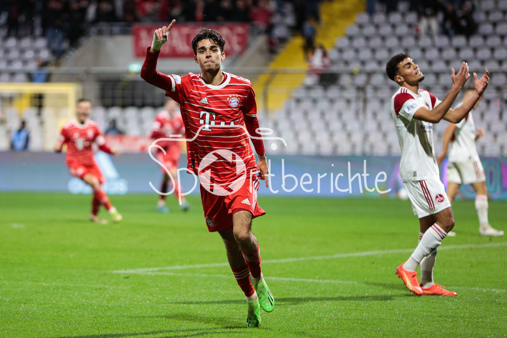 FC Bayern Amateure - 1. FC Nuernberg II | Lucas Copado Schrobenhauser (FCB #9) jubelt nach seinem Treffer zum 1-1