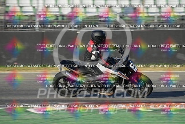 2023_09_25_PBK_14469 | Sportfotografie; SlowMotion; Video; Rennstrecke; Hafeneger; RSE; Speer; Trackday; Motorsportarena; Hockenheimring; Brno; Most; Barcelona; Valencia, Benny; Kaetzmer;