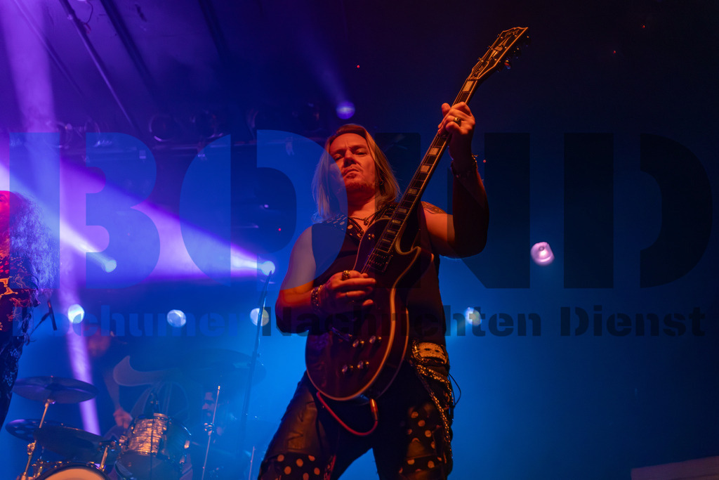 SES_NURDIO20250102-9 | bond - Realisiert mit Pictrs.com