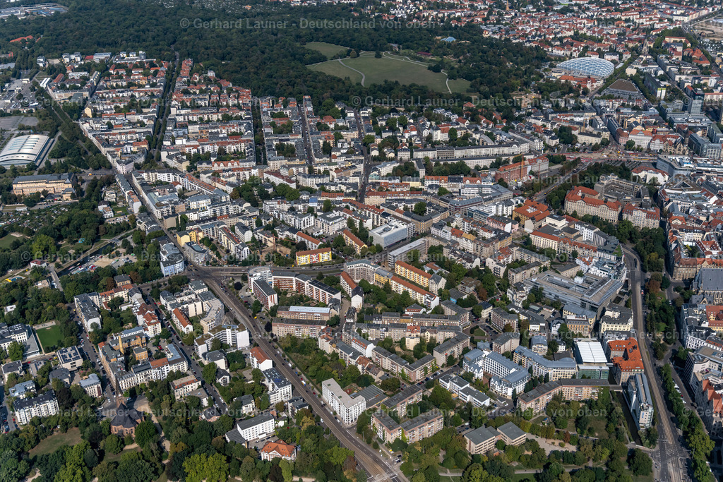 4039552 | LEIPZIG 14.09.2020 Stadtansicht des Innenstadtbereiches entlang der Friedrich-Ebert-Straße - Käthe-Kollwitz-Straße im Ortsteil Zentrum-Nordwest in Leipzig im Bundesland Sachsen, Deutschland. // City view on down town along the Friedrich-Ebert-Strasse - Kaethe-Kollwitz-Strasse in the district Zentrum-Nordwest in Leipzig in the state Saxony, Germany. Foto: Gerhard Launer