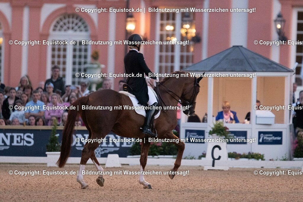 20230528_Flutlicht-Kür_0004 | equistock