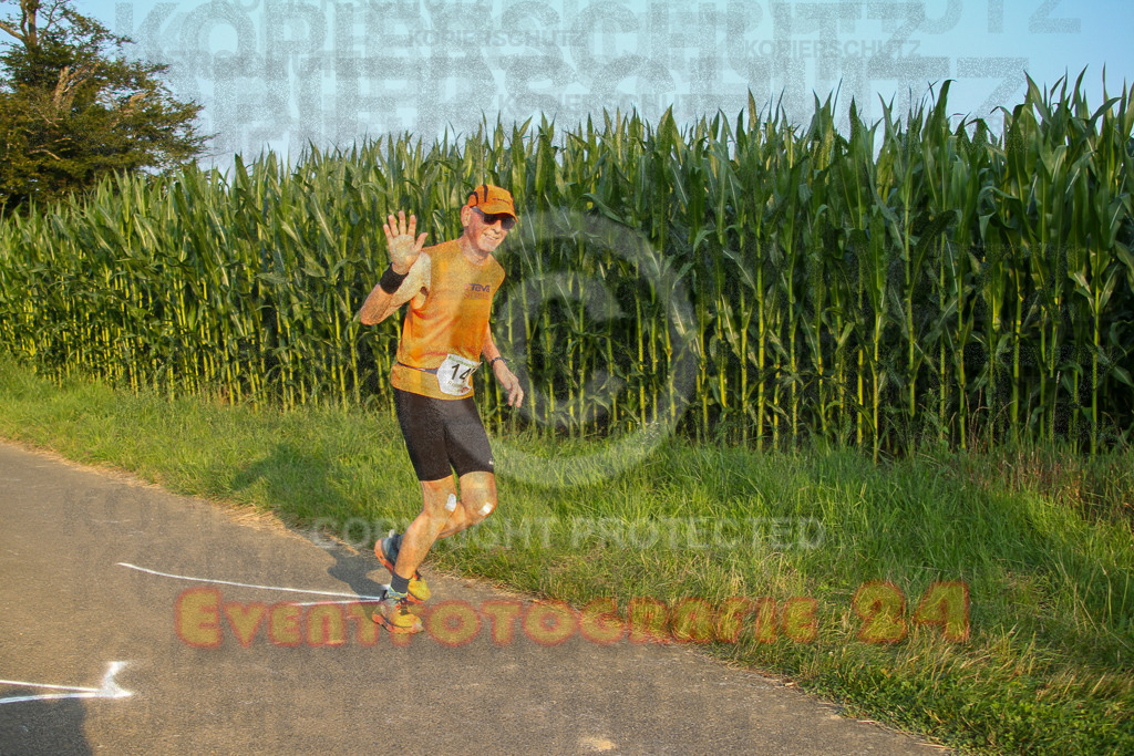 240802_1925_EV4_3708 | Sportfotografie im Rhein-Sieg Kreis, Köln, Bonn, NRW, Rheinland Pfalz, Hessen, etc. Unser Tätigkeitsfeld umfasst den Laufsport vom Volkslauf über den Marathon, Duathlon, Triathon bis zum Ultralauf wie Kölnpfad Ultra oder Schindertrail.
