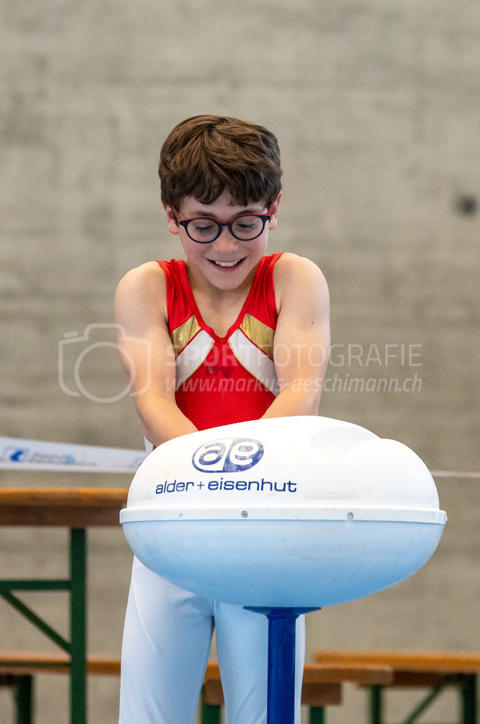 104. Zürcher Kunstturnertage Neftenbach - 15. May 2022 | 104. Zürcher Kunstturnertage Neftenbach
Turnhalle Ebni, Neftenbach
Programm 1 (P1)
Bild: Sportfotografie Markus Aeschimann | www.markus-aeschimann.ch - Realisiert mit Pictrs.com