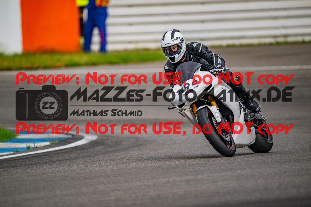 MaZZes_FotoMatrix_240701_6007705_2743 | ROT