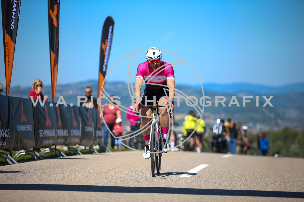 ..... | Wels, 23.04.2026, Kirschblüten Radrennen 2026 , Image shows: Photo: Wapics / Willdoner Andreas