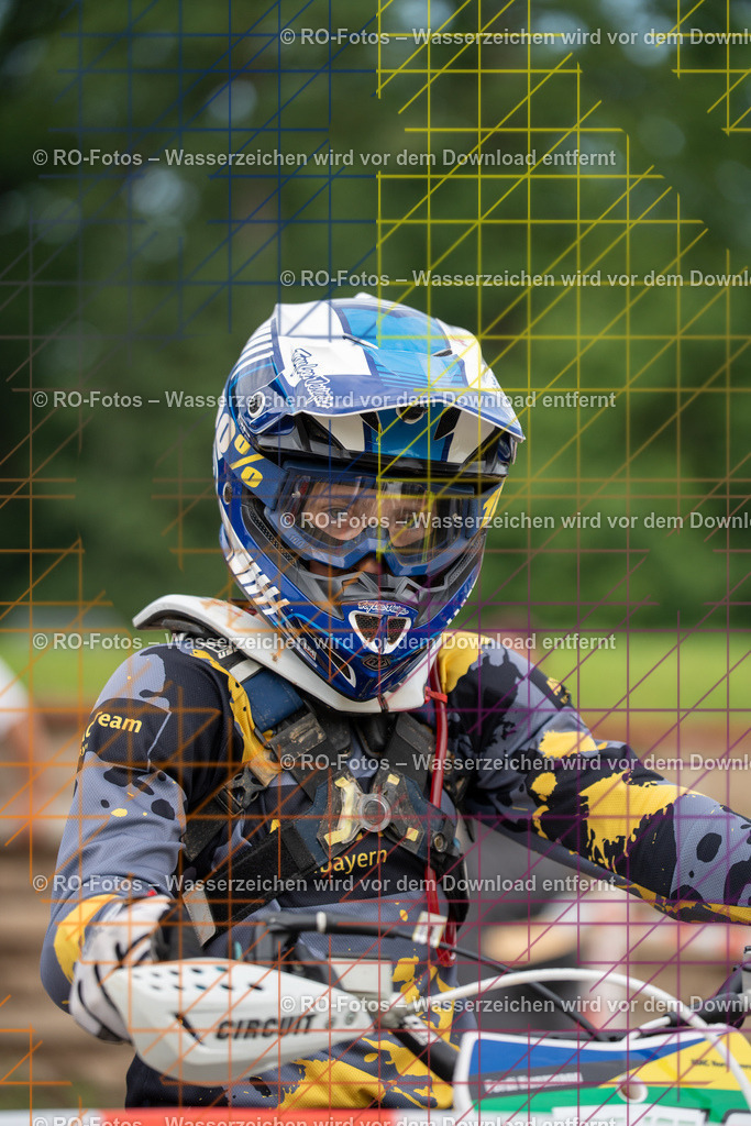 1 Lauf Schlüchtern IGE 2026-89 | Sportfotografie von RO-Fotos: Motorsport, Motocross, Enduro, Laufveranstaltungen und Triathlon. Professionelle Fotos von Sportlern und Events. - Realisiert mit Pictrs.com