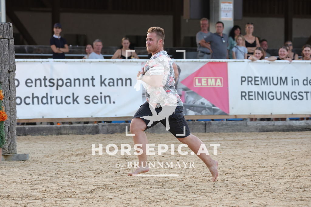 0P6A2824 | Willkommen bei Brunnmayr - Design & Fotografie – Ihrem Spezialisten für Reitturniere und Pferdeveranstaltungen in Oberösterreich, Salzburg und Bayern! Seit über 17 Jahren sind wir leidenschaftlich dabei.