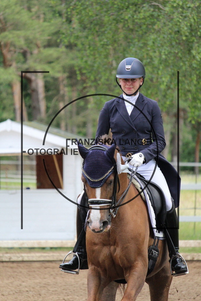 IMG_8711 | franziskalange - Realisiert mit Pictrs.com