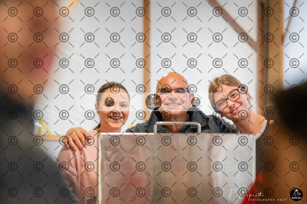20241130_FCR-Hallenturnier-E-3_031 | Sport und Naturfotografie von Roberto Esposito zeigt echte Momente Bewegung und die Schönheit der Natur. Ausdrucksstarke Bilder schaffen Emotionen.