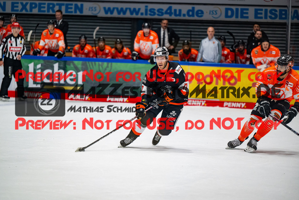 MaZZes_FotoMatrix_221215_7754 | Fotograf Mathias Schmid
Sportfotograf,
Eventfotograf,
Hochzeitsfotograf,
Portraitfotograf