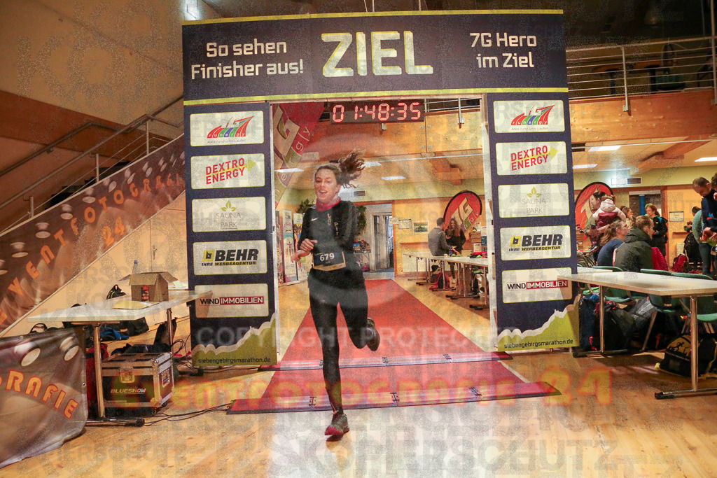 241208_1114_EX1_4611 | Sportfotografie im Rhein-Sieg Kreis, Köln, Bonn, NRW, Rheinland Pfalz, Hessen, etc. Unser Tätigkeitsfeld umfasst den Laufsport vom Volkslauf über den Marathon, Duathlon, Triathon bis zum Ultralauf wie Kölnpfad Ultra oder Schindertrail.