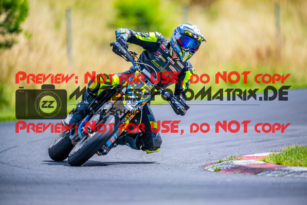 MaZZes_FotoMatrix_240713_6007705_8128 | S1