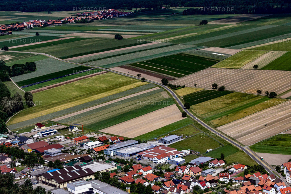 Luftbild: Gewerbegebiet Im Gereut von Osten in Hatzenbühl im Bundesland Rheinland-Pfalz in Deutschland. Foto: IMG_18439.jpg vom 30.05.2009 durch Werner Riehm/FLY-FOTO.de