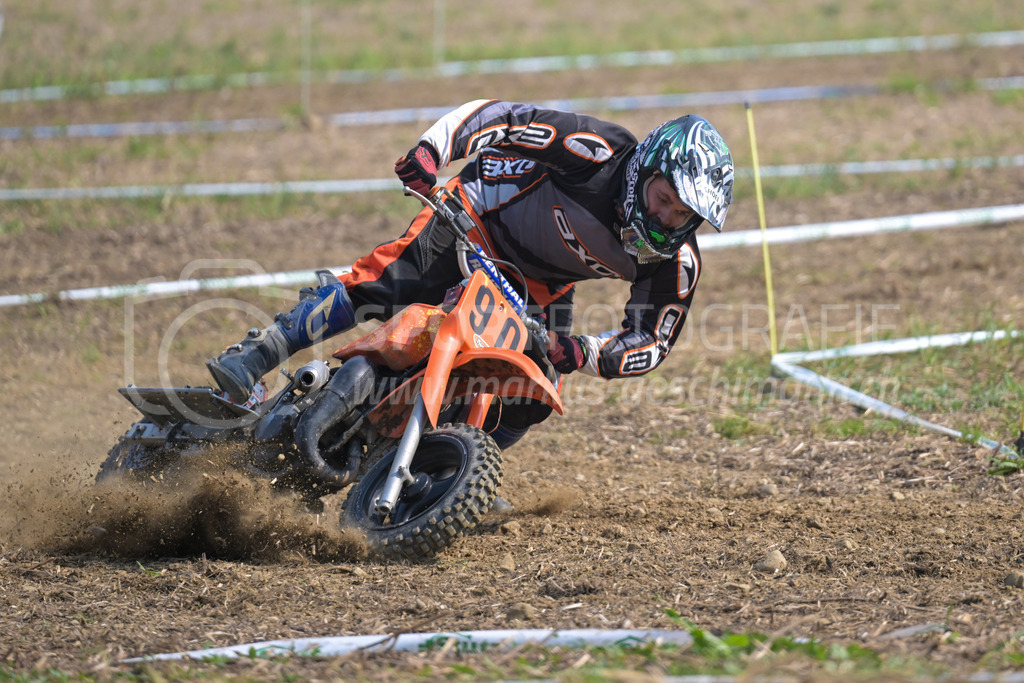Motortrotti-Rennen Buch am Irchel - 16. August 2025 | Motortrotti-Rennen Buch am IrchelBuch am Irchel, Kt. ZürichBild: Sportfotografie Markus Aeschimann | www.markus-aeschimann.ch - Realisiert mit Pictrs.com