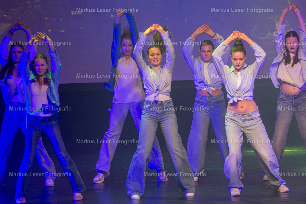 mlBallettFr-8195 | Markus Leser Fotografie - Realisiert mit Pictrs.com