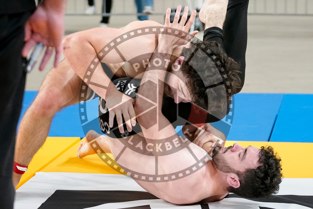 20250518PBB2781 | Athletes compete during the second day of the ADCC Amateur World Championship on May 18, 2025 in Warsaw, Poland. © Chiara Dazi / photoblackbelt