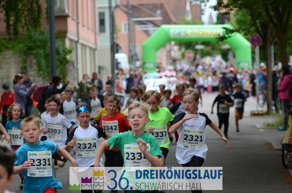 AOK Junior Cup 400m | 3Königslauf 2022 AOK Junior Cup 400m - Realisiert mit Pictrs.com