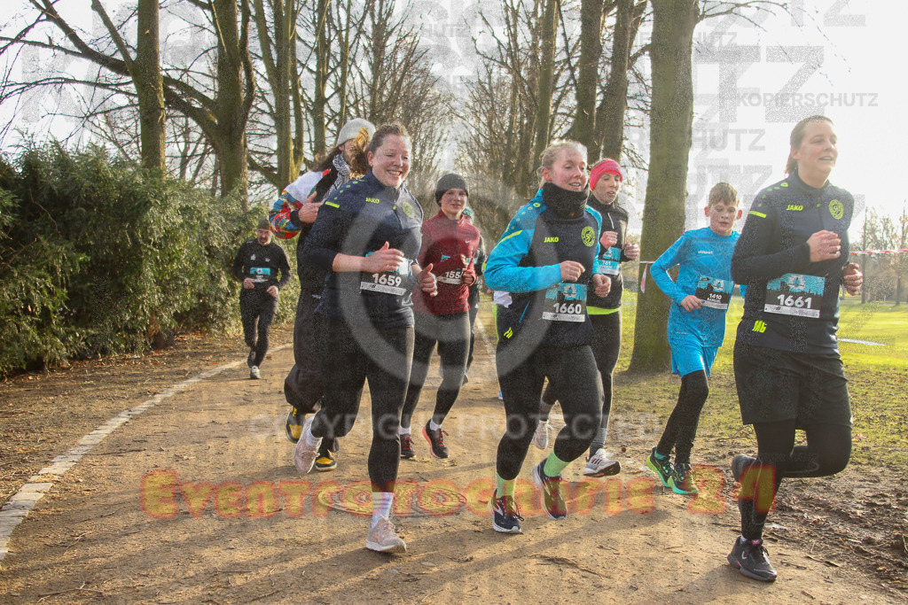 241231_1020_EV4_3883 | Sportfotografie im Rhein-Sieg Kreis, Köln, Bonn, NRW, Rheinland Pfalz, Hessen, etc. Unser Tätigkeitsfeld umfasst den Laufsport vom Volkslauf über den Marathon, Duathlon, Triathon bis zum Ultralauf wie Kölnpfad Ultra oder Schindertrail.