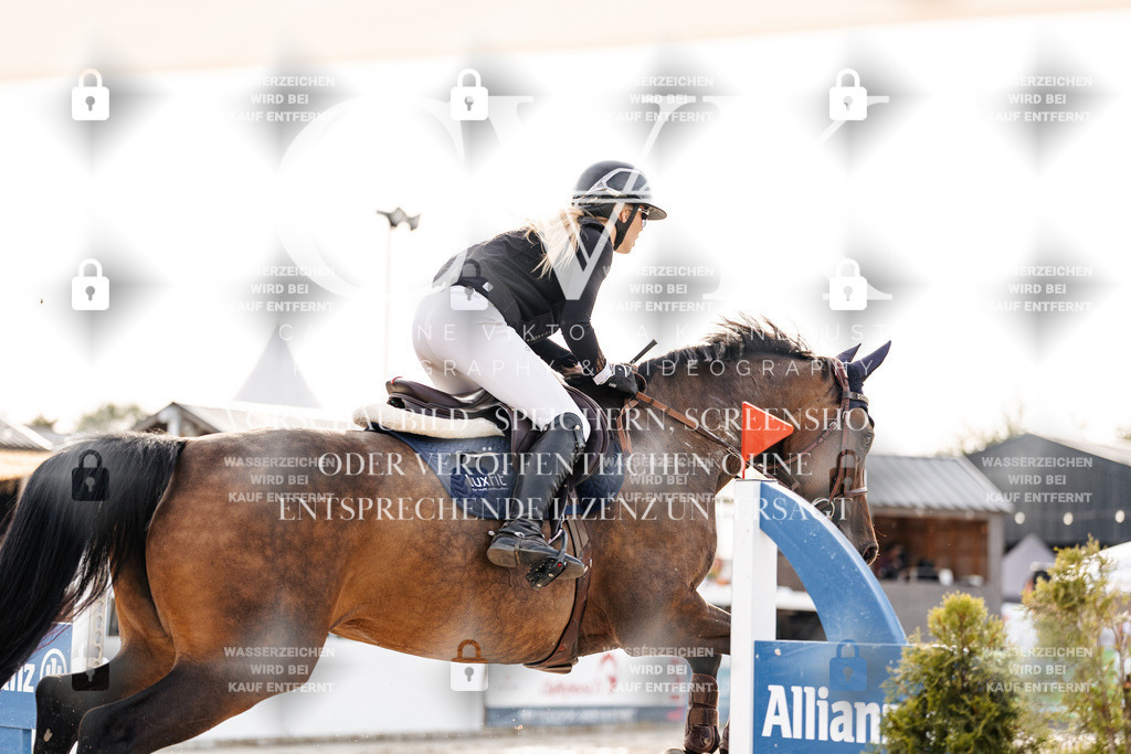 CK907077 | Turnierfotografie Pferdefotografie Trier Rheinland-Pfalz Pferdesport Reitsport Tierfotografie Sportfotografie Pferdevideo Pferdevideografie Equestrianvideography equestrianphotography  - Realisiert mit Pictrs.com