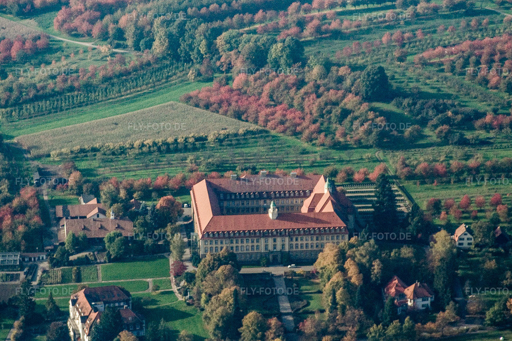 Luftbild: Gebäudekomplex des Klosters Kloster der Franziskanerinnen Erlenbad e.V im Ortsteil Obersasbach in Sasbach im Bundesland Baden-Württemberg in Deutschland. Foto: IMG_13954.jpg vom 11.10.2008 durch Werner Riehm/FLY-FOTO.de