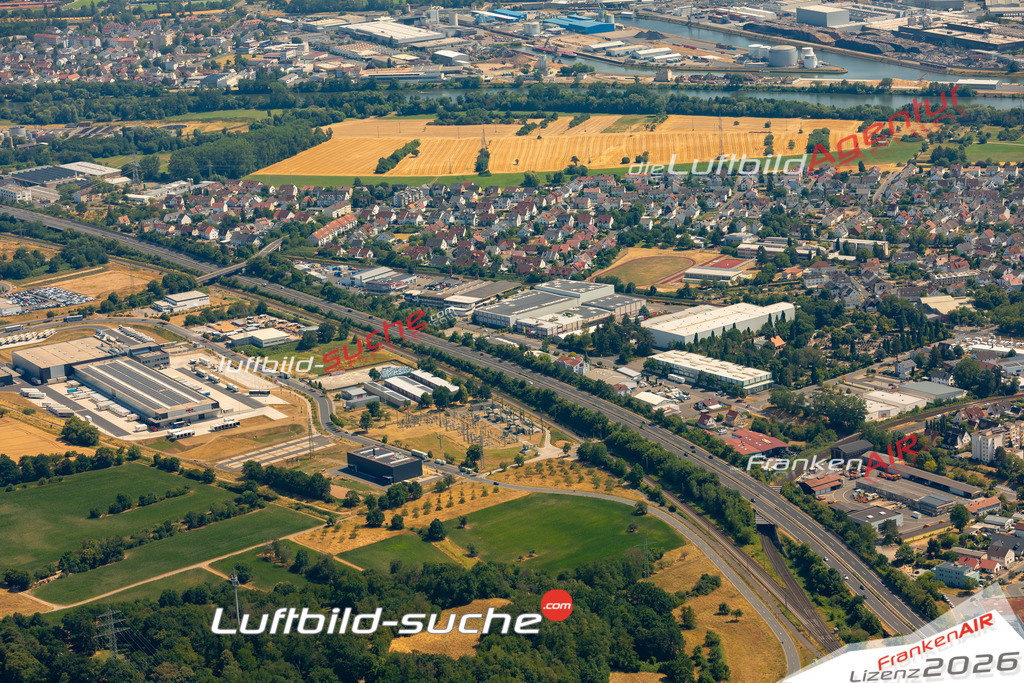 Das Luftbild zeigt :  Mainaschaff - Die Luftaufnahme wurde 2023 vom UL-Flugzeug aus erstellt ( keine Drohne ) - Hochauflösende Luftaufnahme - Für grossformatige Ausdrucke geeignet. Die Geschenkidee !Mit Lizenz und Bildrechte bestellbar