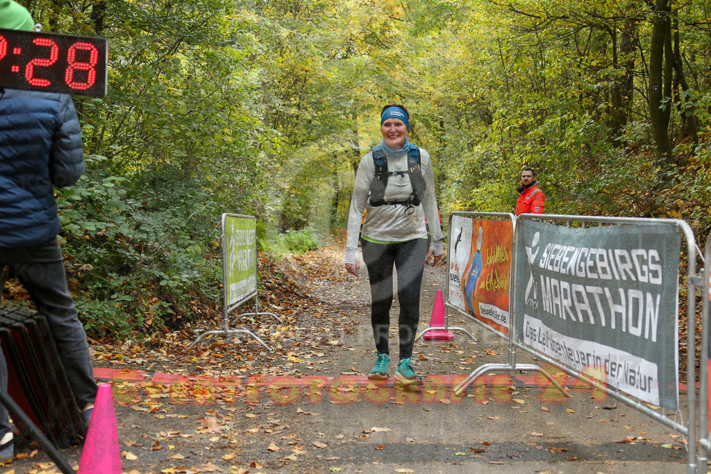 251026_1444_EX1_4192 | Sportfotografie im Rhein-Sieg Kreis, Köln, Bonn, NRW, Rheinland Pfalz, Hessen, etc. Unser Tätigkeitsfeld umfasst den Laufsport vom Volkslauf über den Marathon, Duathlon, Triathon bis zum Ultralauf wie Kölnpfad Ultra oder Schindertrail.